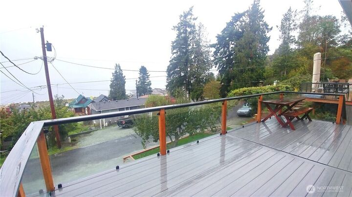 Property Photo:  283  Maple Street  WA 98282 