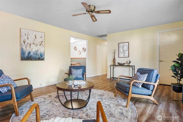 Property Photo:  2415  Madrona Drive SE  WA 98366 