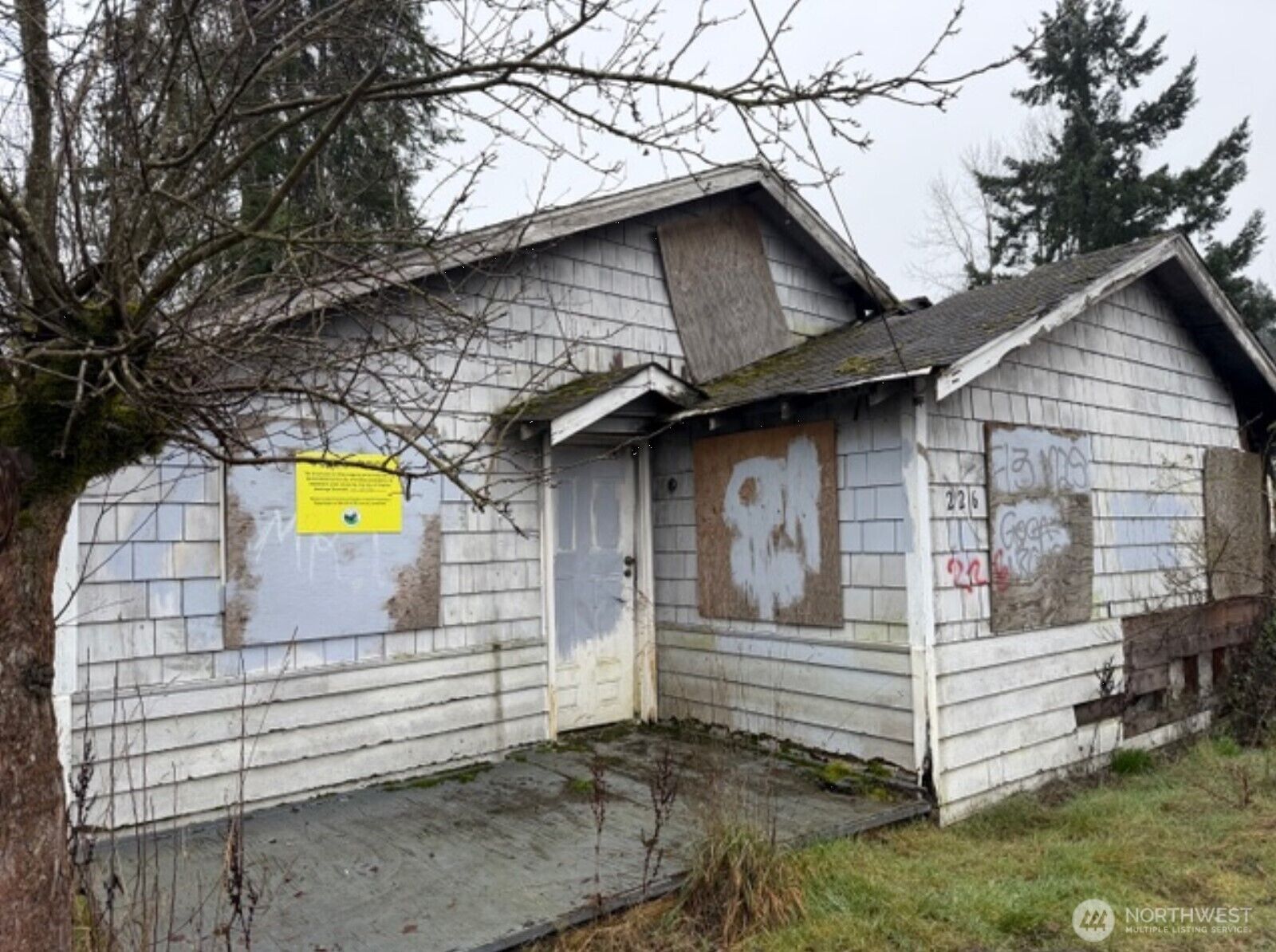 Property Photo:  226 S 7th Street  WA 98584 