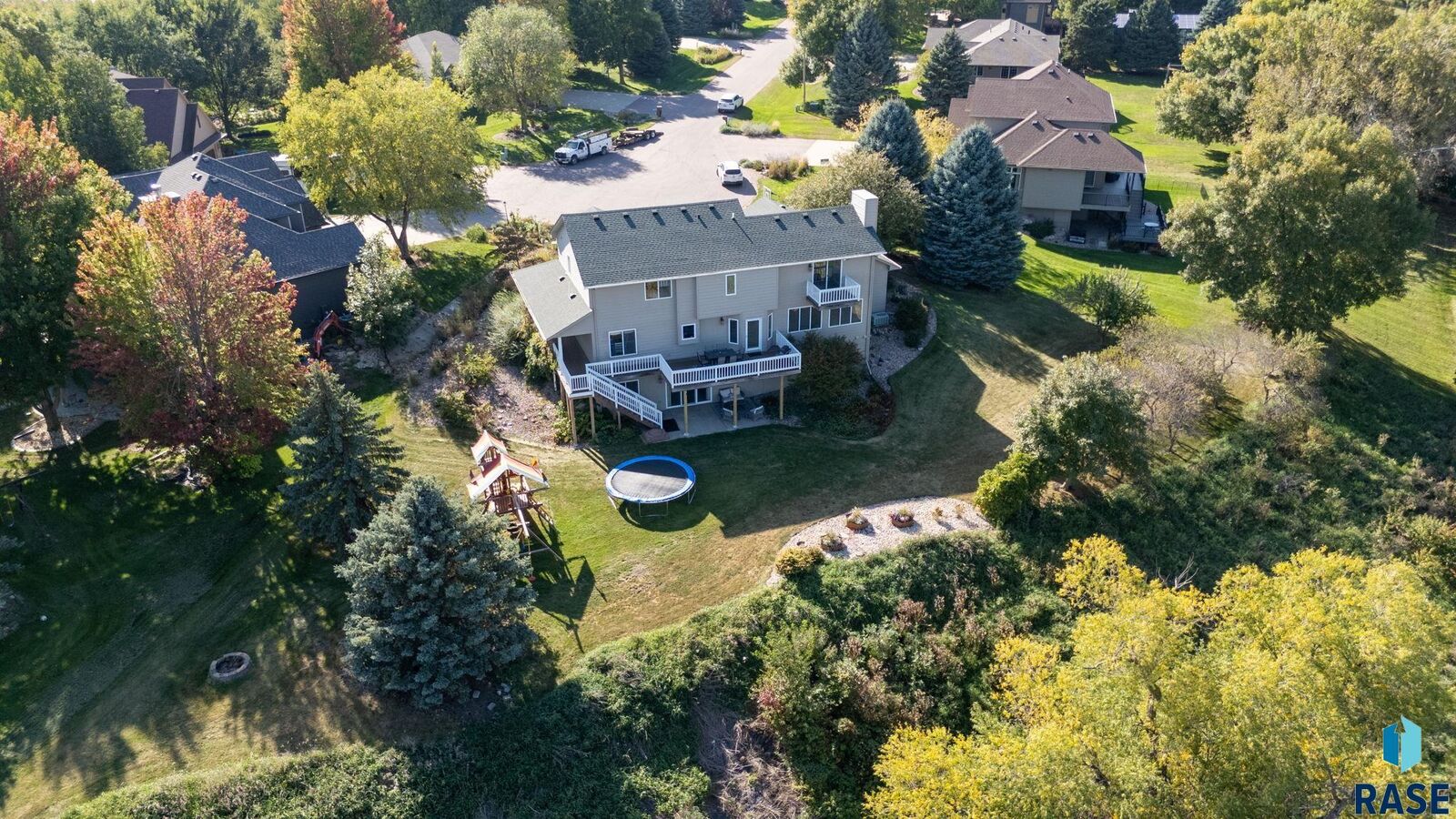 Property Photo:  6910 E Split Rock Cir  SD 57110 