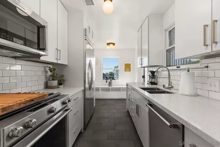 Property Photo:  1609 Lopez St.  CA 92054 