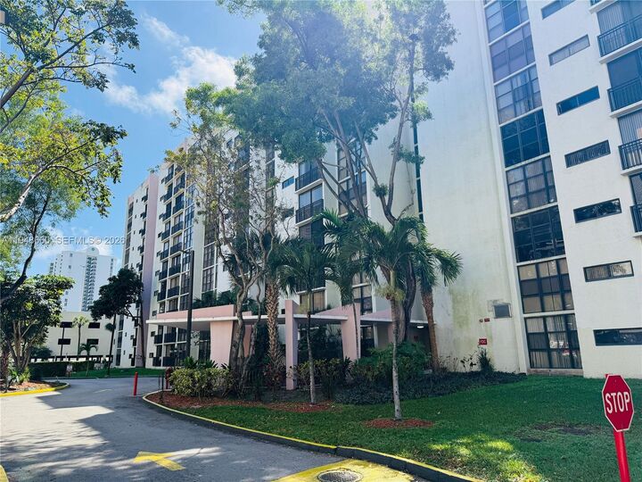 Property Photo:  17011 N Bay Rd 202  FL 33160 