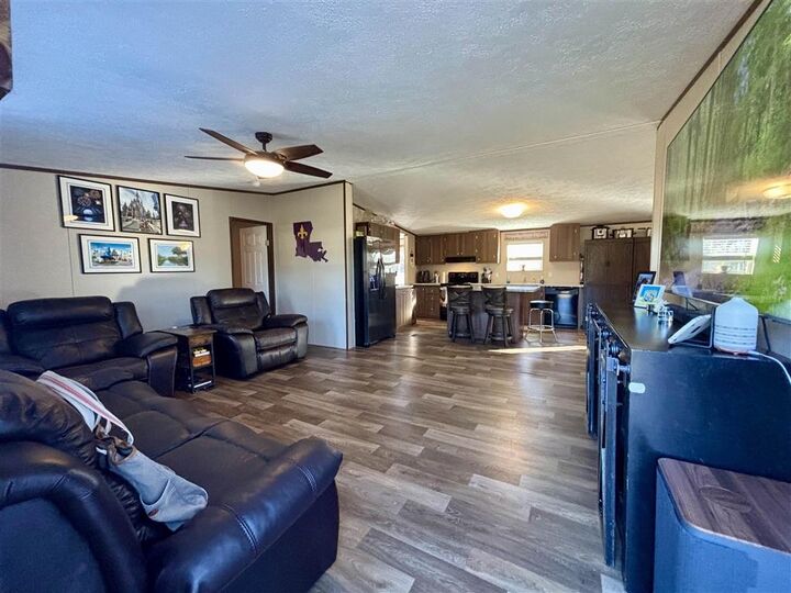 Property Photo:  114 Thicket Road  LA 70663 