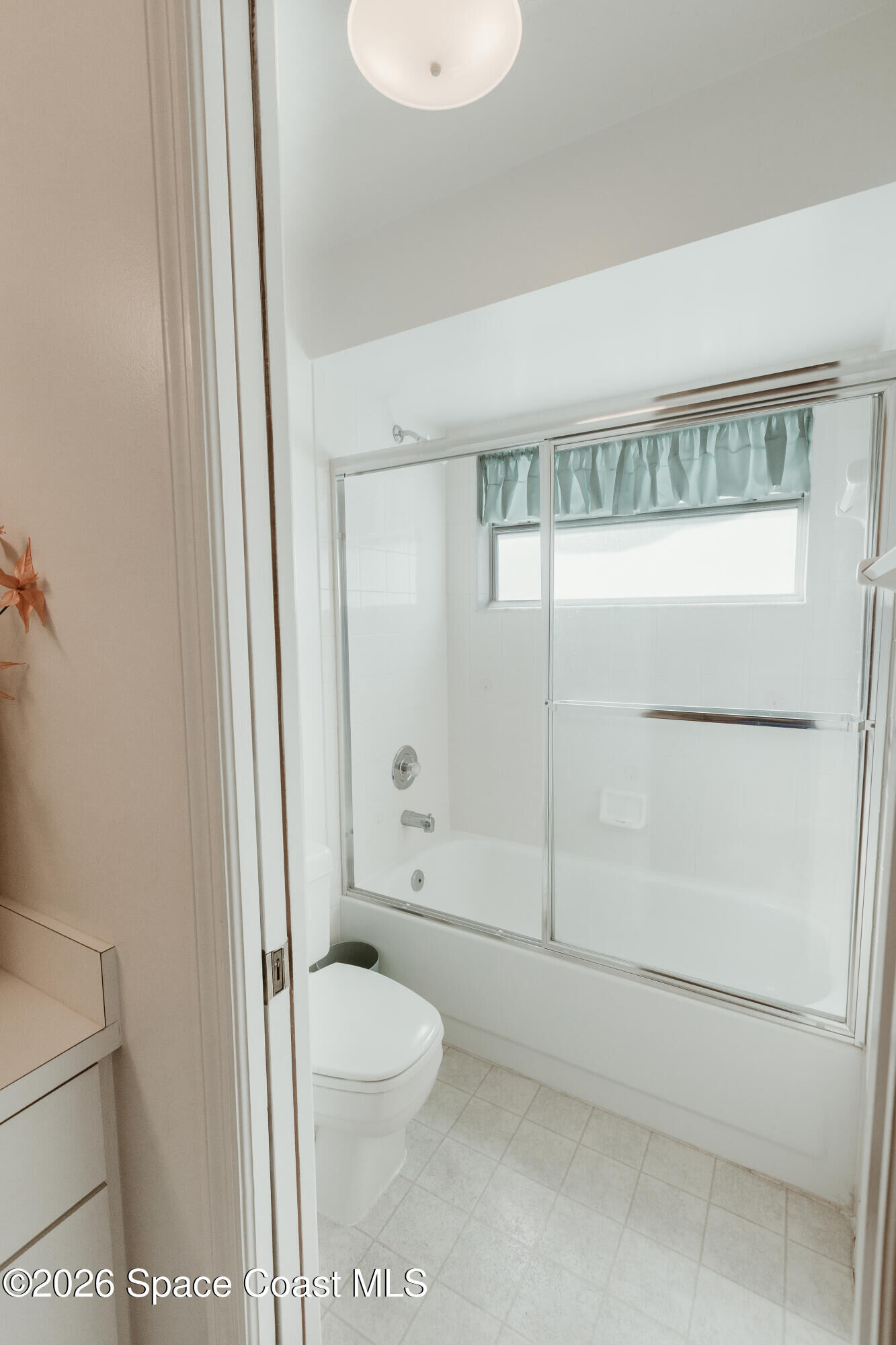 Property Photo:  905 Maplewood Court  FL 32940 