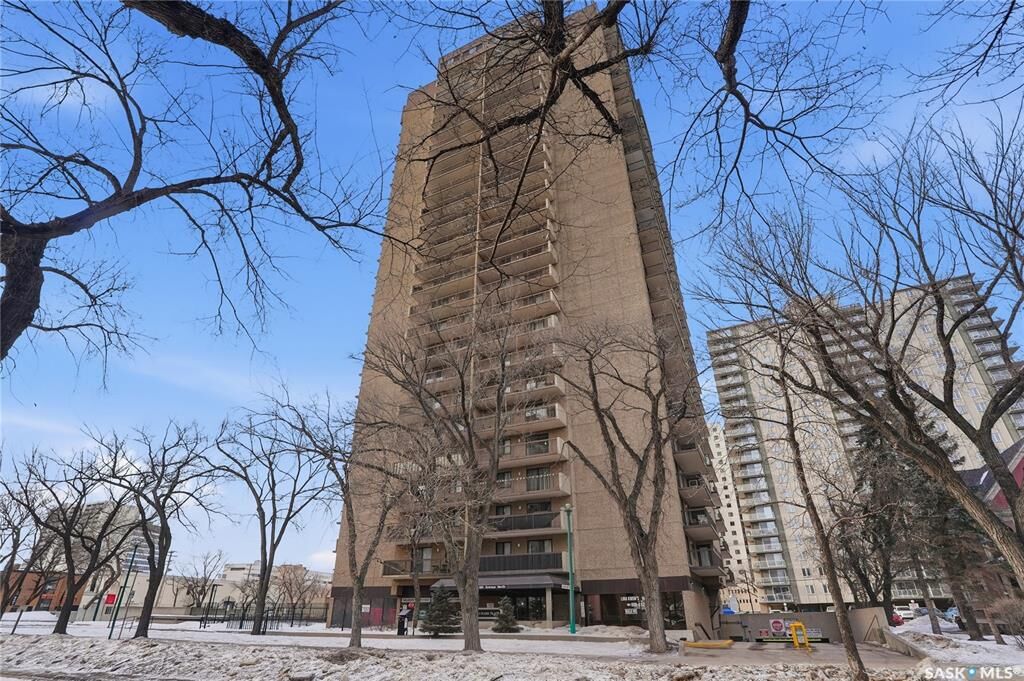 Property Photo: 311 6th Avenue N 905 SK S7K 7A9