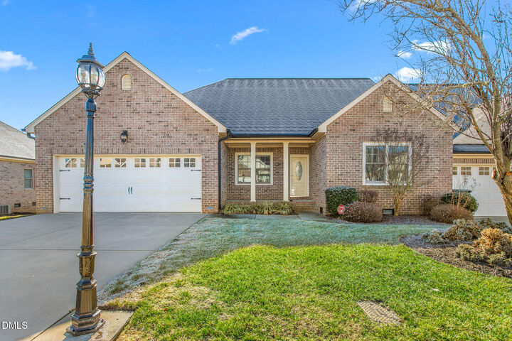 Property Photo:  520 Grandview Drive  NC 27253 