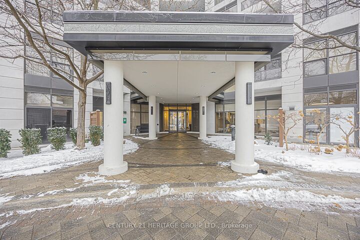 Photo de la propriété: 18 Harding Boulevard 818 ON L4C 0T3