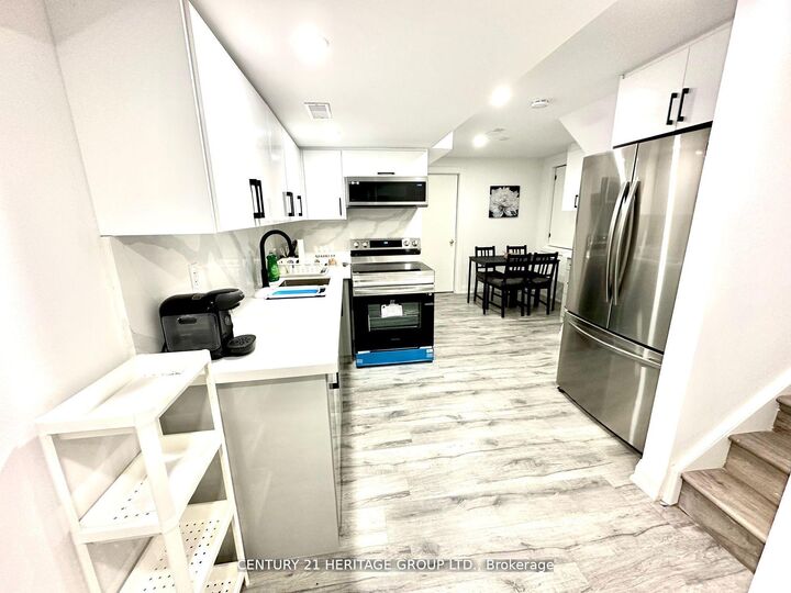 Photo de la propriété: 29 Eminence Road E Bsmt ON L4K 5K1