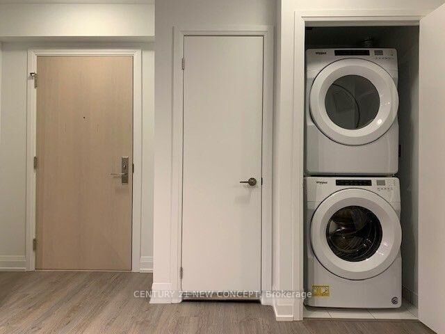 Photo de la propriété:  77 Mutual Street 3201  ON M5B 2A9 