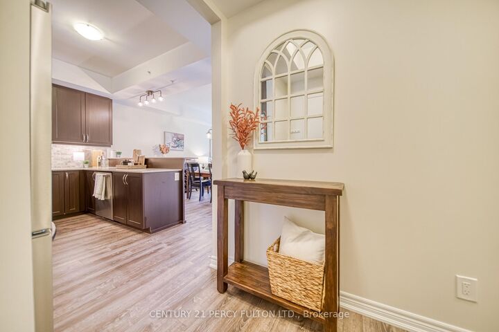 Photo de la propriété:  660 Gordon Street 302  ON L1N 0L1 