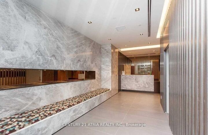 Photo de la propriété: 215 Queen Street W 709 ON M5V 0P5