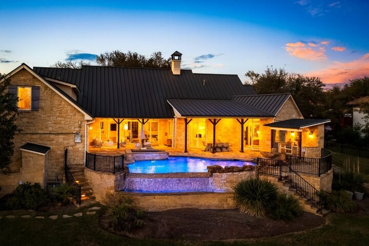 Property Photo:  7825 Lynchburg Drive  TX 78738 