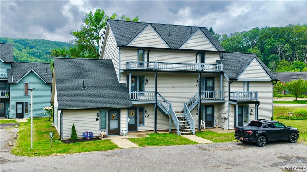 Property Photo: 20 Wildflower NY 14731
