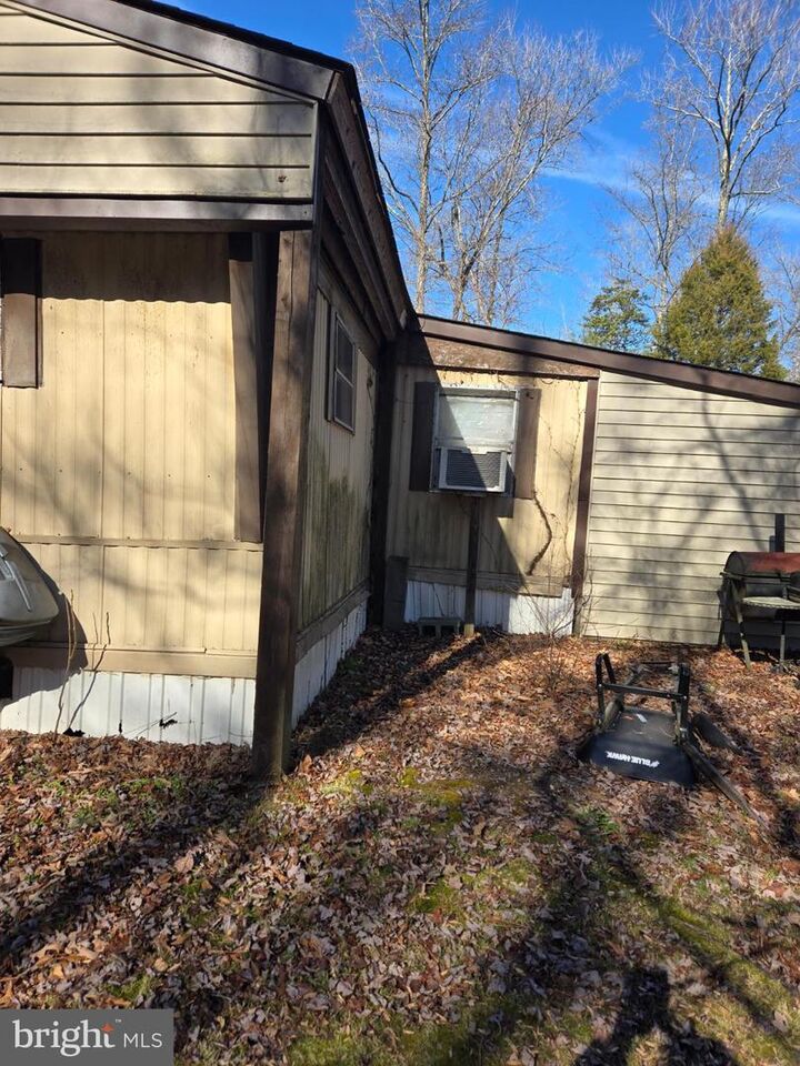 Property Photo:  40412 Medleys Lane  MD 20659 