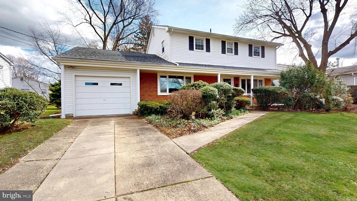 Property Photo:  412 Fireside Lane  NJ 08003 