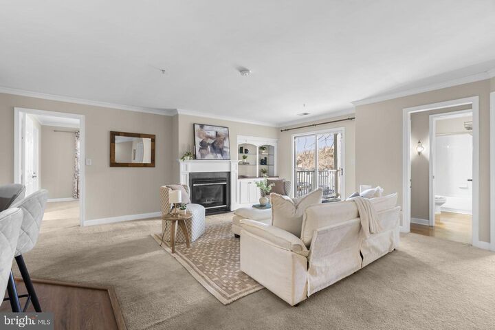Property Photo:  633 Admiral Drive 308  MD 21401 