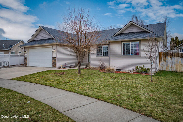 Property Photo:  9499 N Macie Loop  ID 83835 