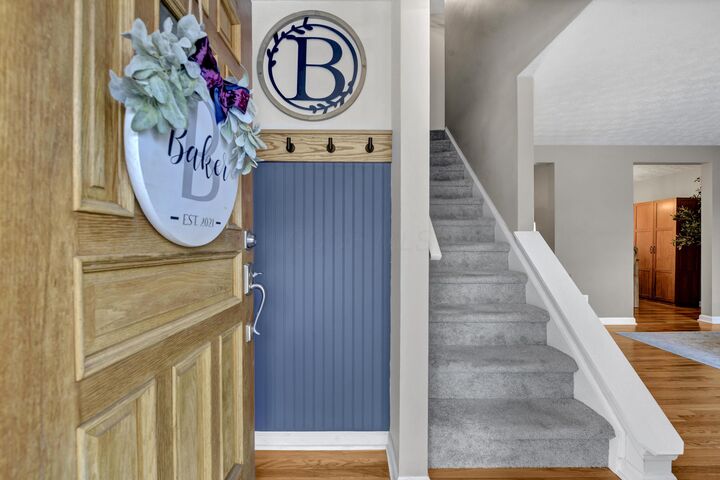 Property Photo:  147 Spring Hollow Lane  OH 43081 