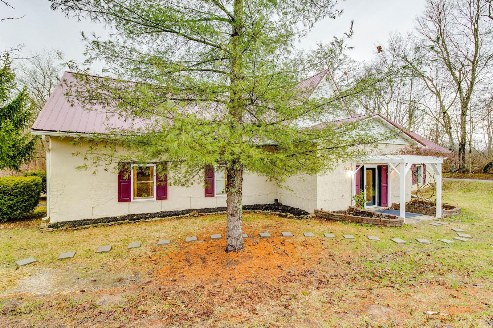 Property Photo:  6901 Hill Road  OH 45133 