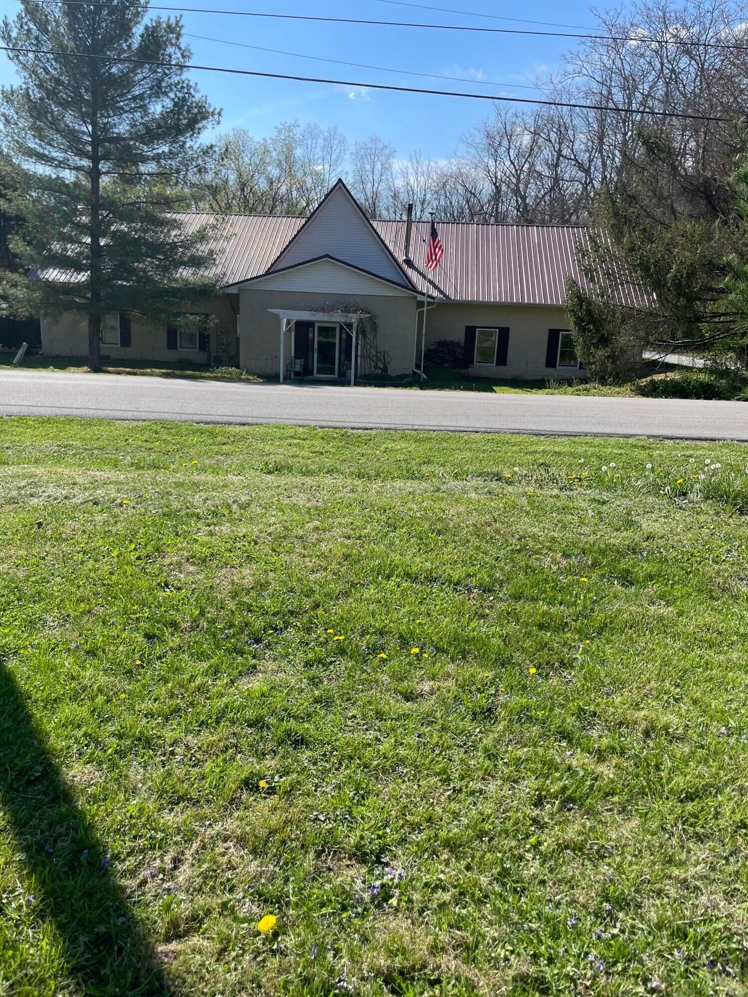 Property Photo:  6901 Hill Road  OH 45133 