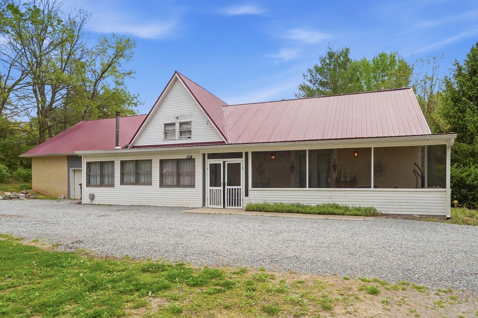 Property Photo:  6901 Hill Road  OH 45133 
