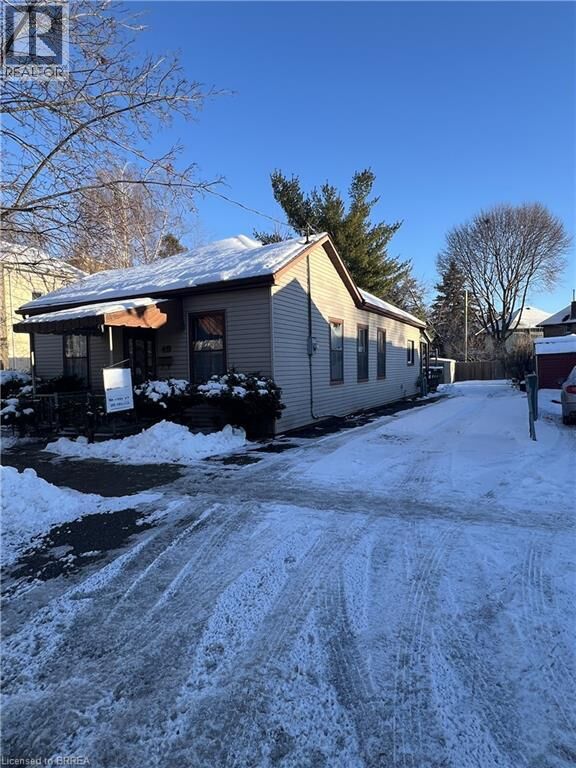 Property Photo:  49 Pearl Street  ON N3T 3N5 