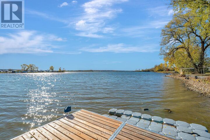 Property Photo: 212 Main Street ON K0K 1X0