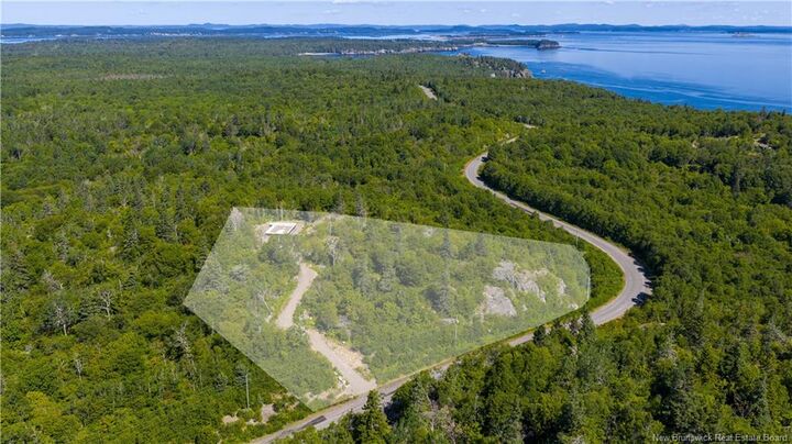 643 Fundy Drive — photo 1