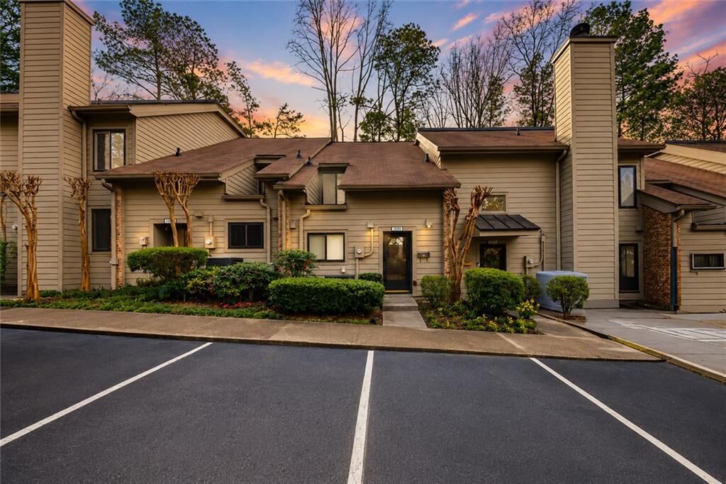 Property Photo:  3509 Stonewall Place SE  GA 30339 
