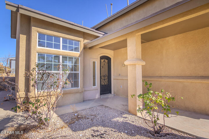 Property Photo: 3328 Tierra Fertil Drive TX 79938