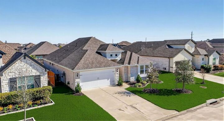 Property Photo:  10614 Hazel Hills Drive  TX 77433 