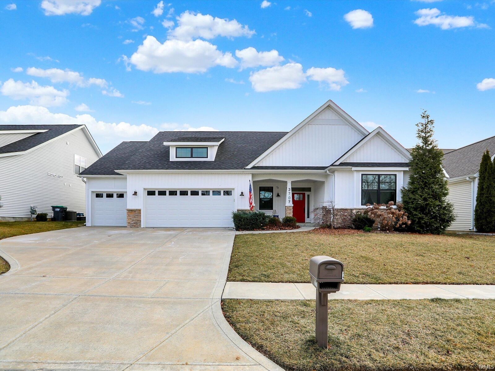 Property Photo:  3707 W Denise Drive  IN 47404-8412 