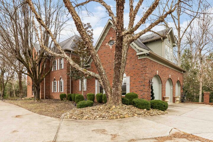 Property Photo:  484 Woods Edge Drive  KY 40741 