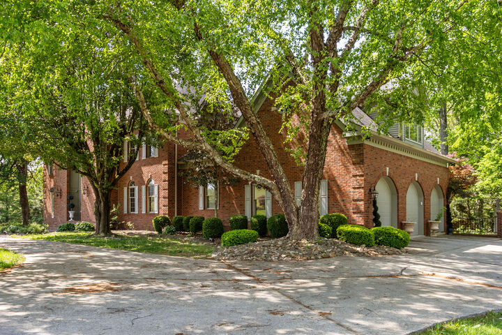 Property Photo:  484 Woods Edge Drive  KY 40741 