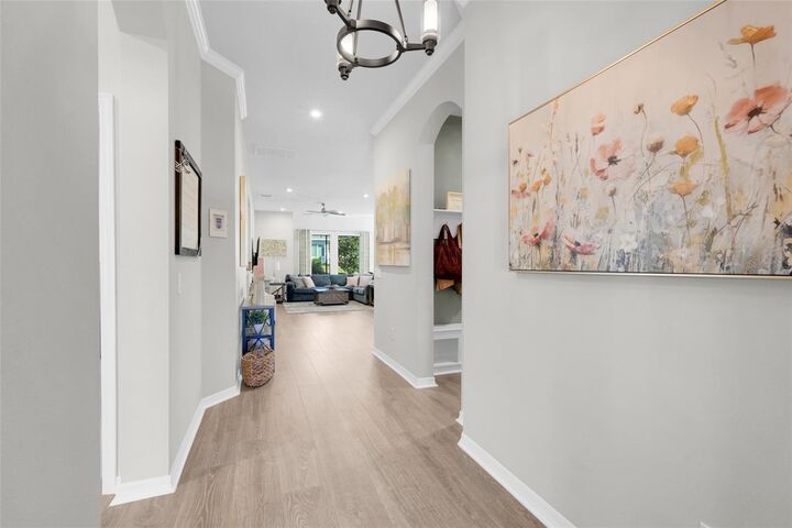 Property Photo:  13304 Magnolia Valley Drive  FL 34711 