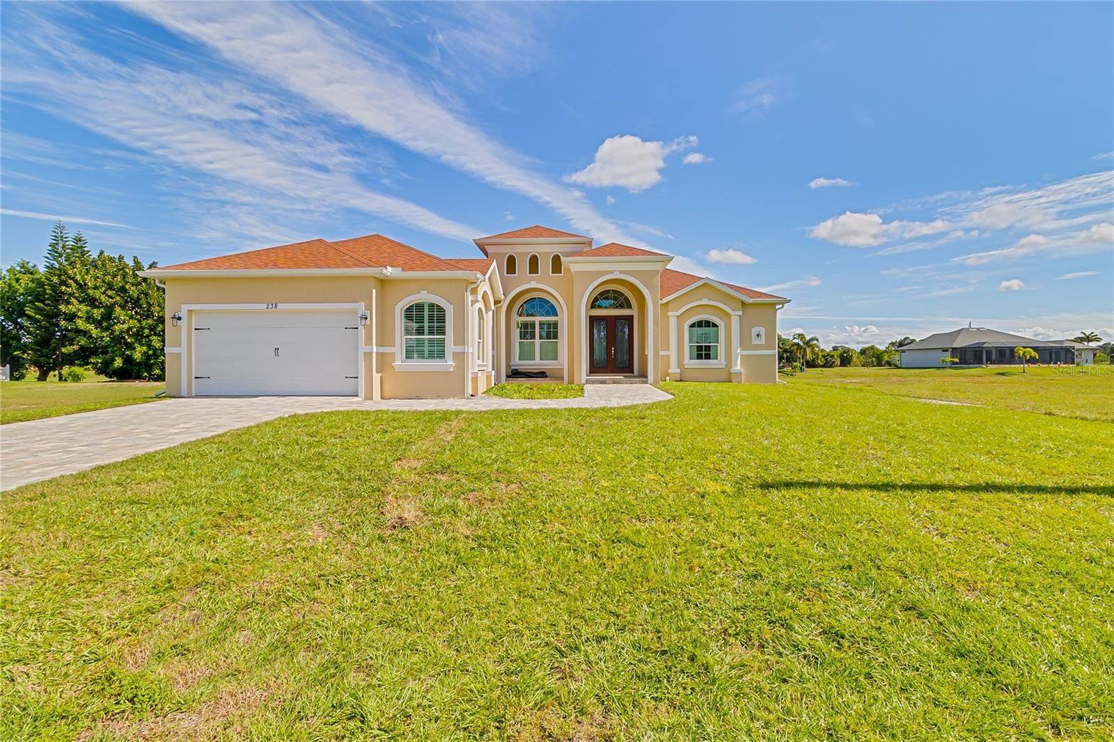 Property Photo:  238 W Pine Valley Lane  FL 33947 