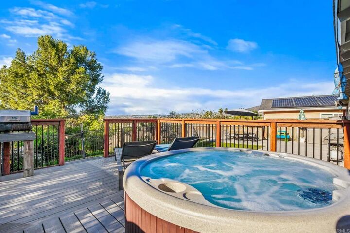 Property Photo:  166 Lakeview Avenue  CA 91977 