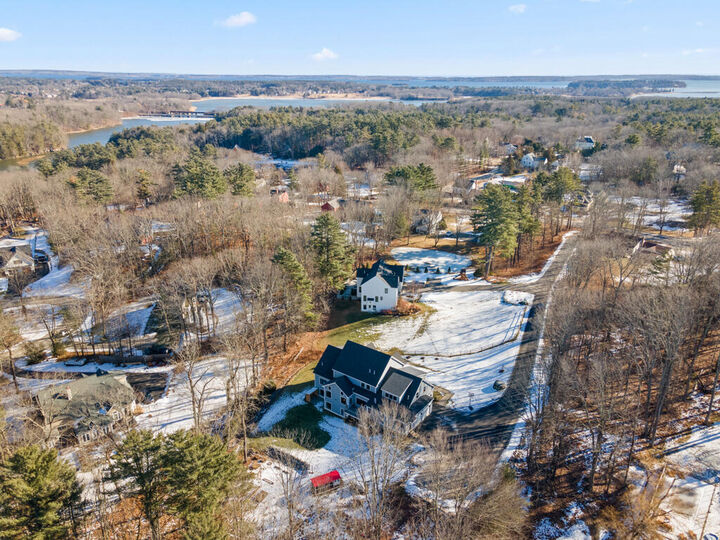 Property Photo: 7 Freedom Drive ME 04105