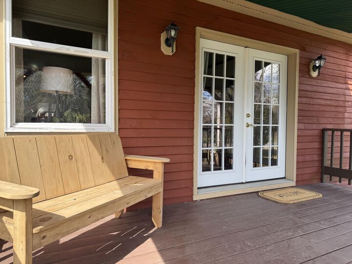 Property Photo:  56 Booker Street  ME 04861 