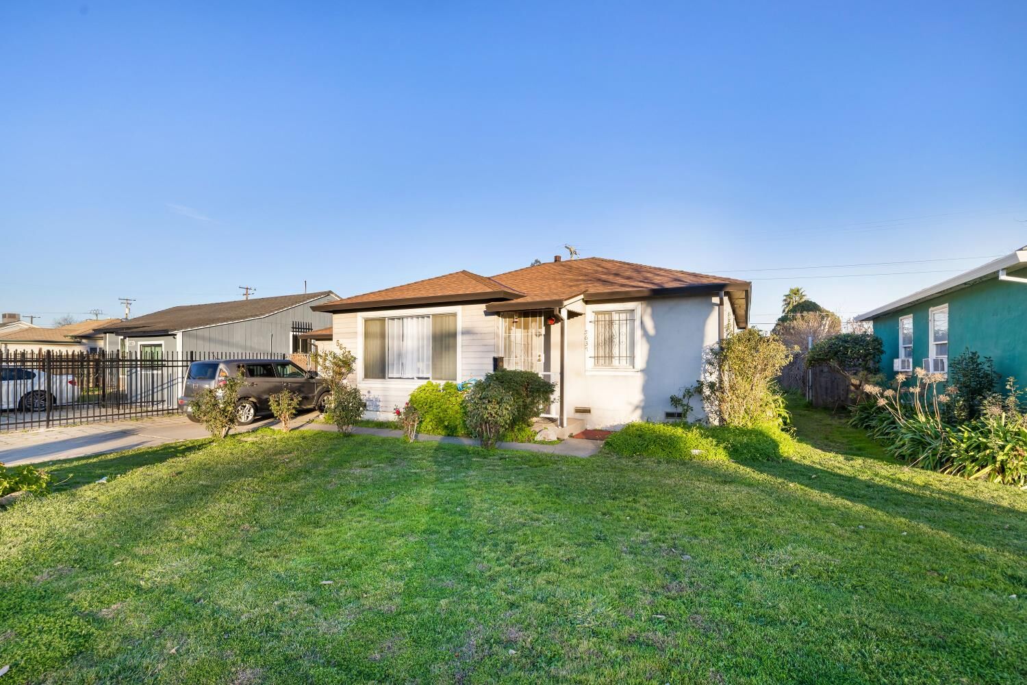 Property Photo:  5637 44th Street  CA 95824 