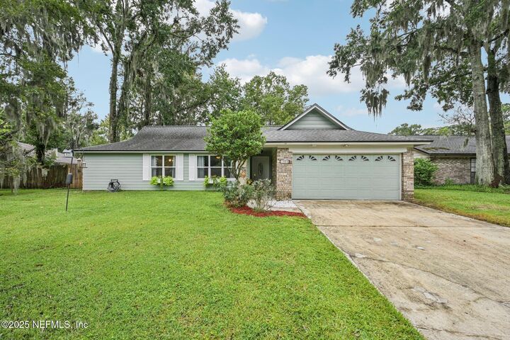 Property Photo:  1484 Gladiolus Avenue  FL 32073 