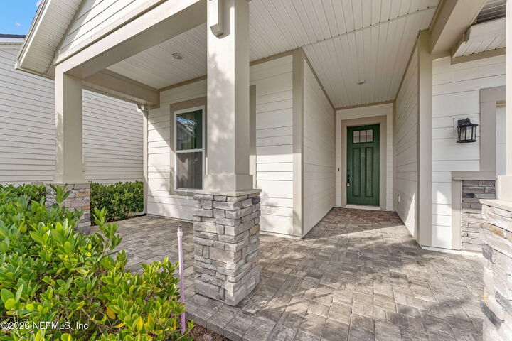 Property Photo:  10761 Aventura Drive  FL 32256 