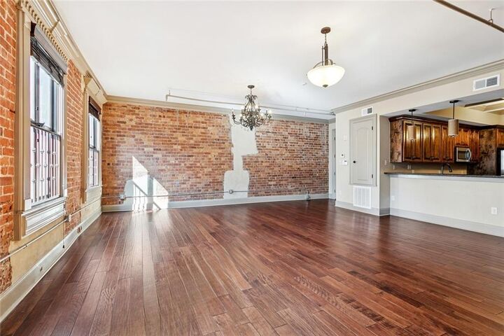Property Photo:  431 Gravier Street 3  LA 70130 