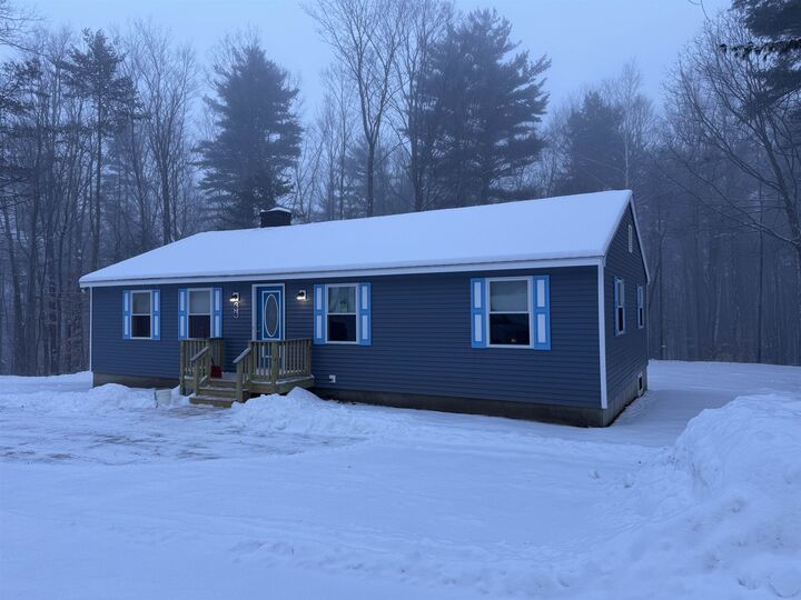 Property Photo:  66 Sherwood Forest Drive  NH 03249 
