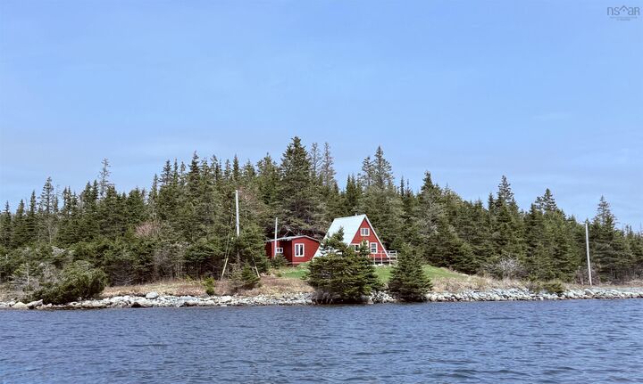 Property Photo: 671 South Shore Road NS B0J 2K0