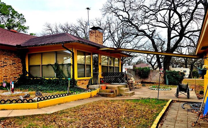 Property Photo:  5955 Pecan Circle  TX 76009 