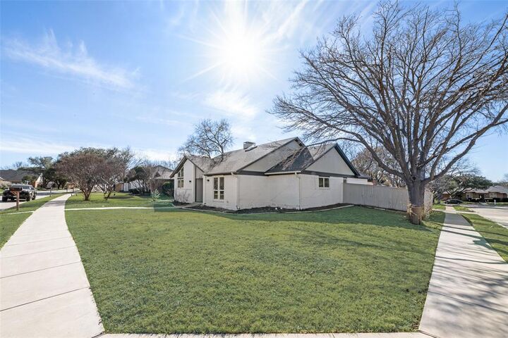 Property Photo:  3719 Westminster Drive  TX 75007 