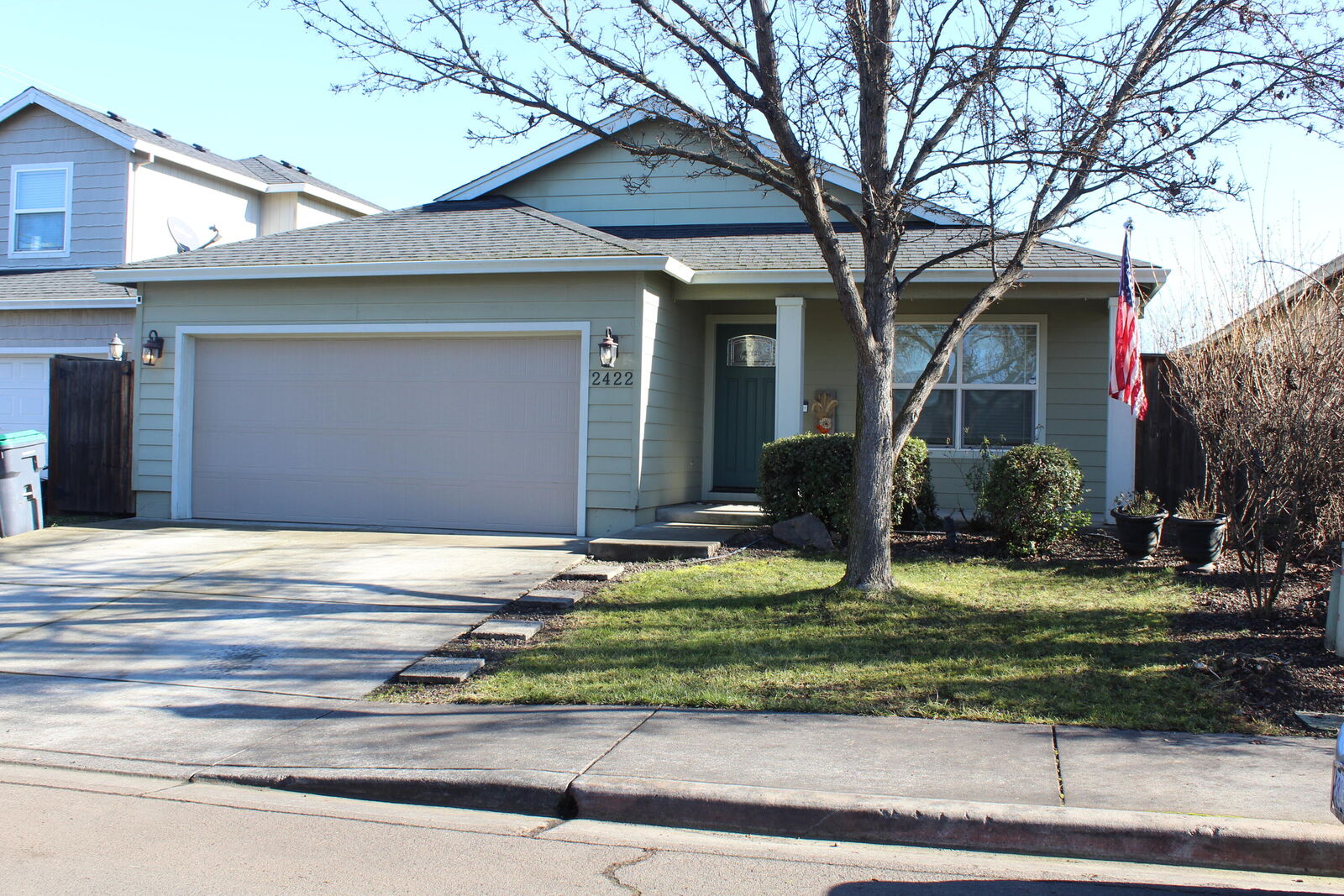 Property Photo: 2422 Granite Court OR 97503