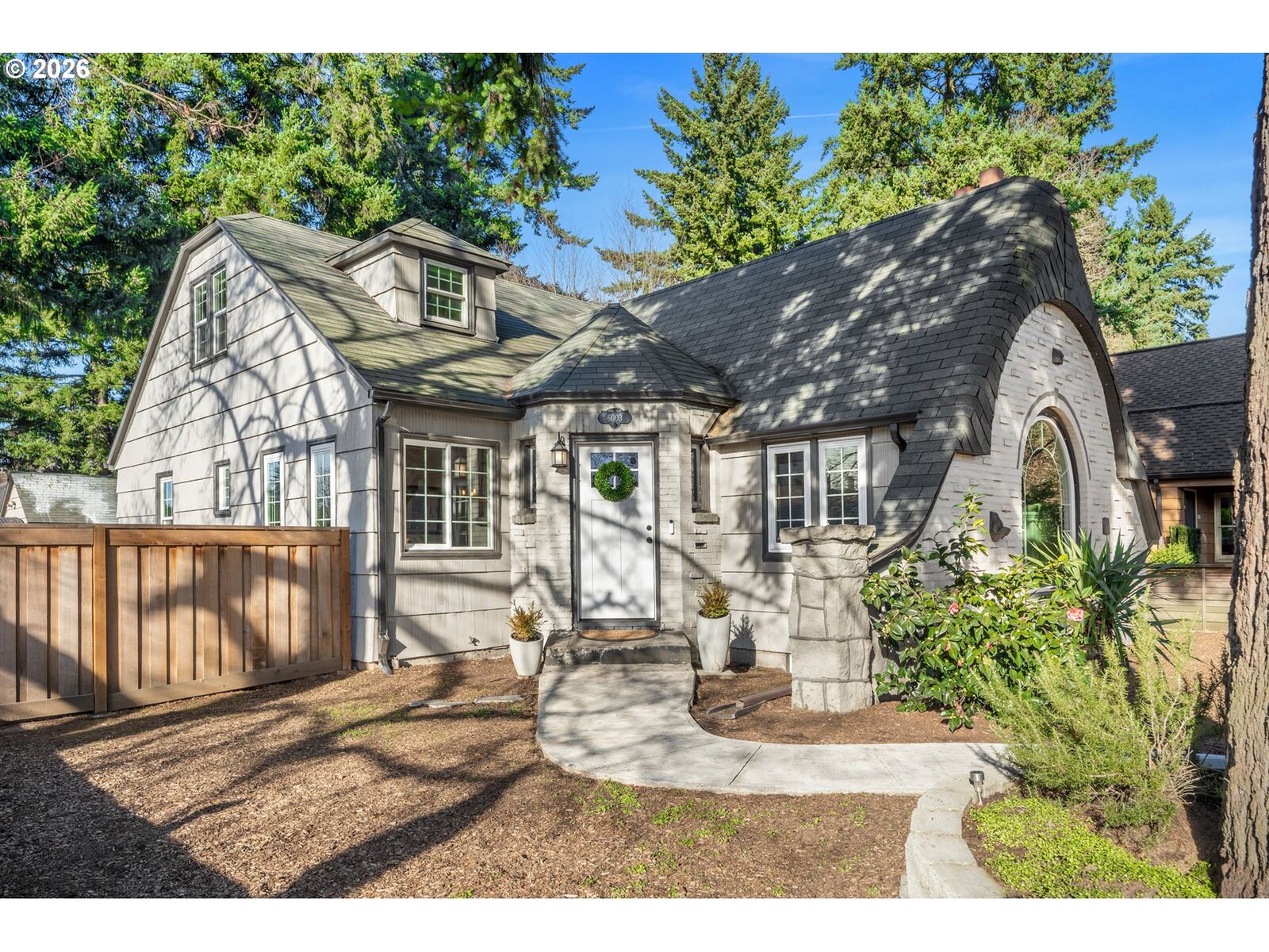 Property Photo: 6003 N Michigan Ave OR 97217