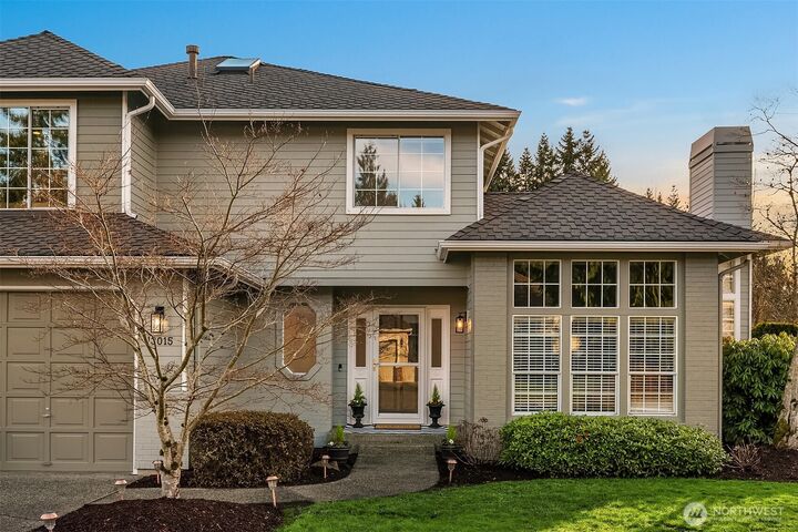 Property Photo:  13015 NE 197th Place  WA 98072 